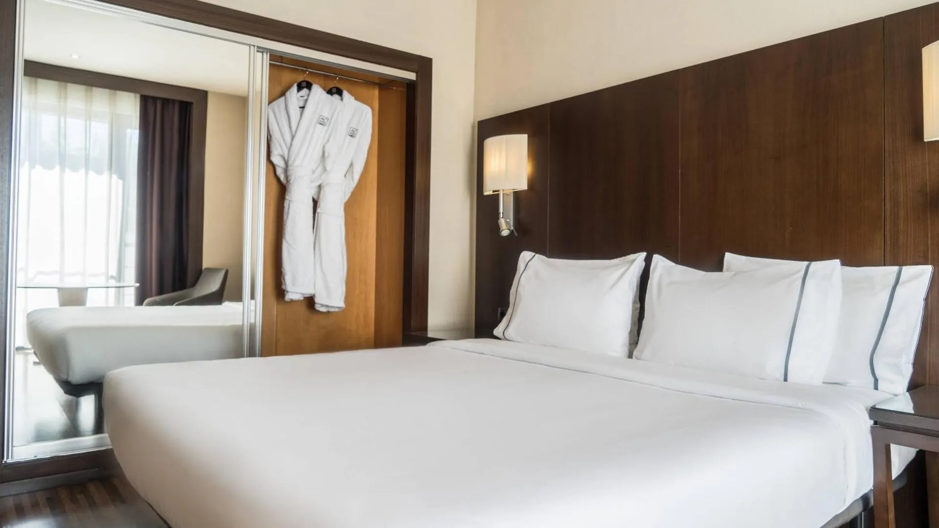 Ac Hotel Ciudad De Sevilla By Marriott 4*, Seville Spain