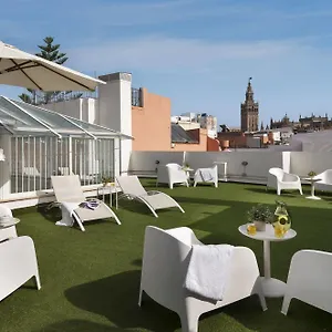 Plaza Apartment