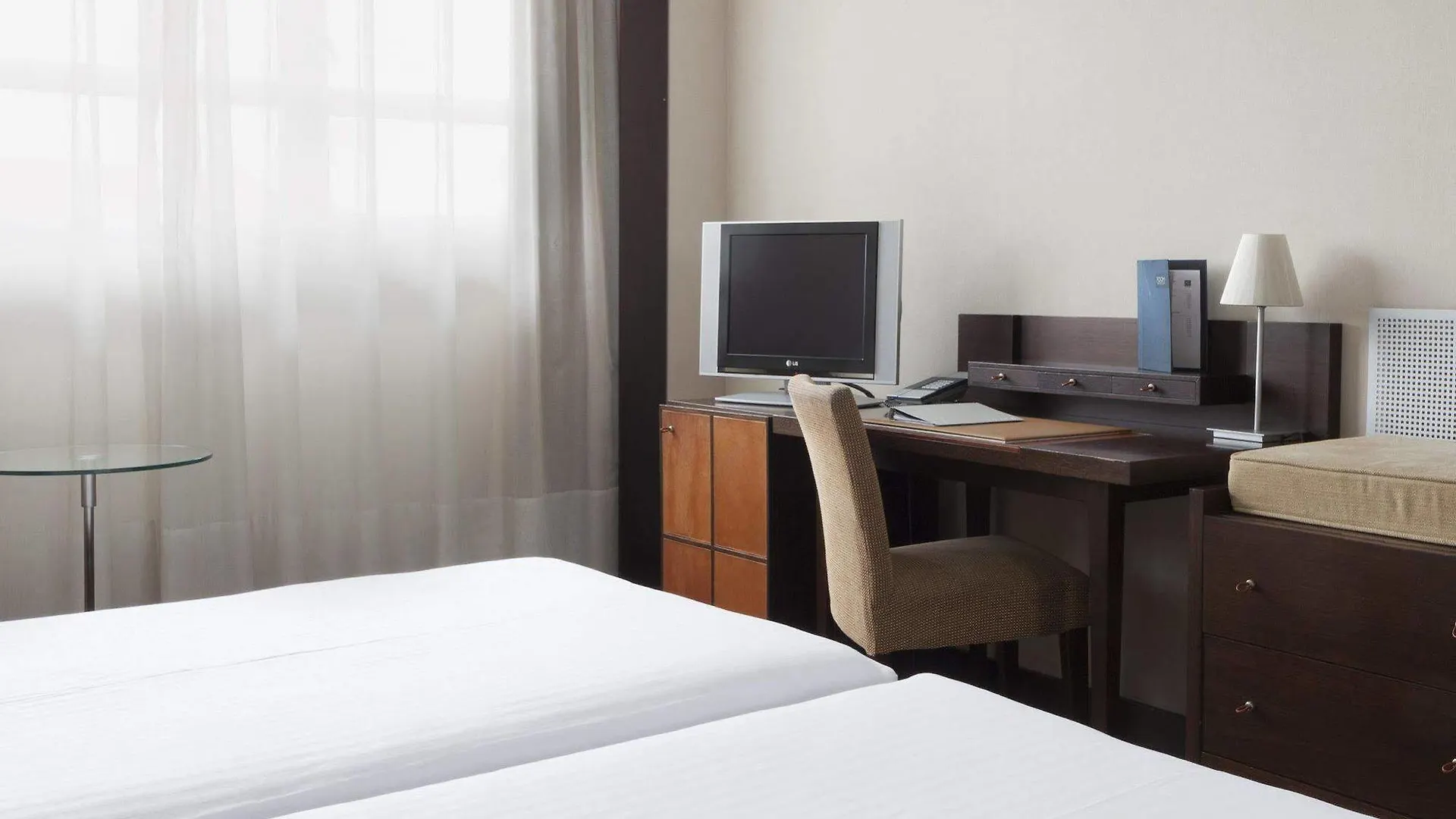 Ac Hotel Ciudad De Sevilla By Marriott  Σεβίλλη